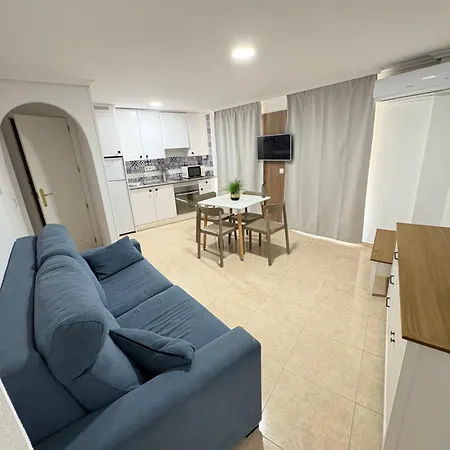 Carmela Apartament Benidorm